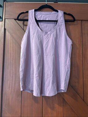 Light Lavender Women's Tank Top - Casual Scoop Neck